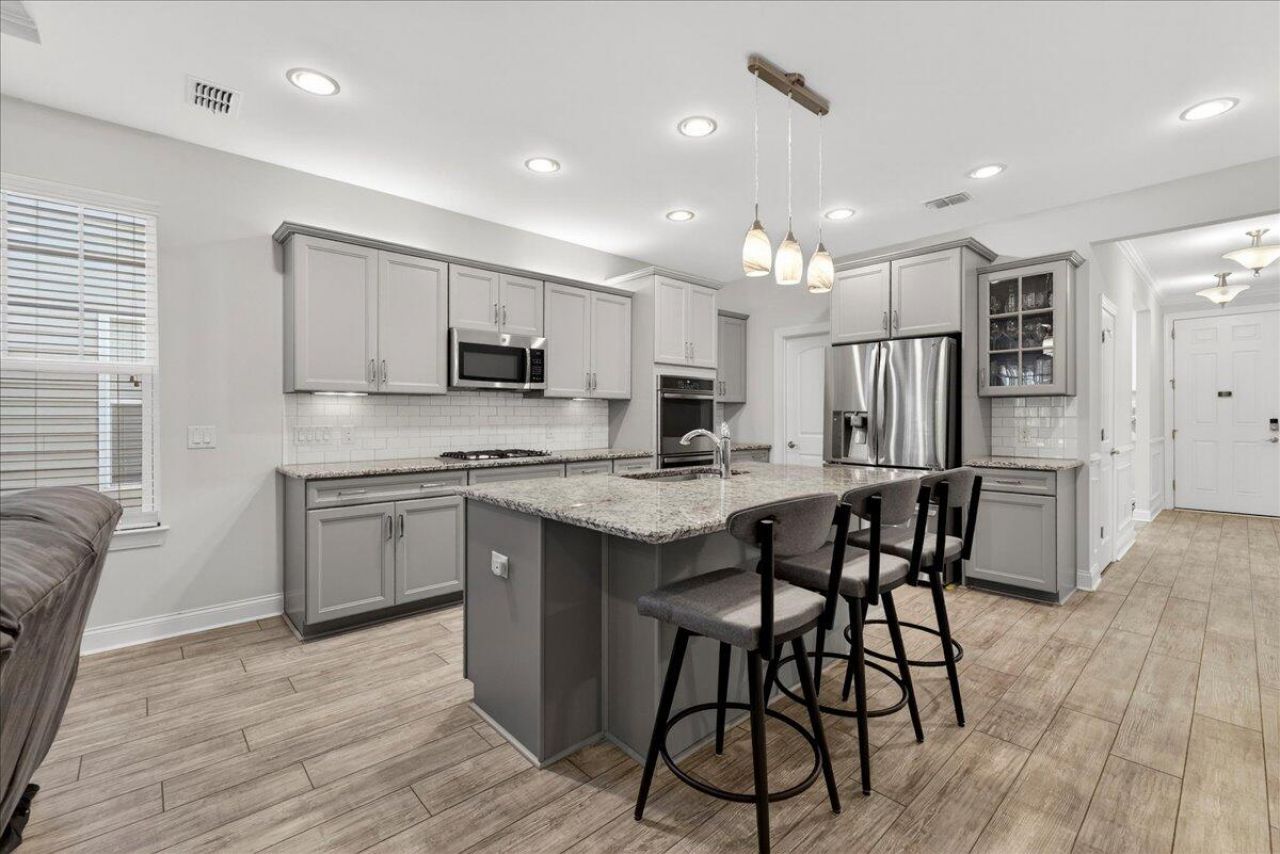 622 Beach Way Photo 16