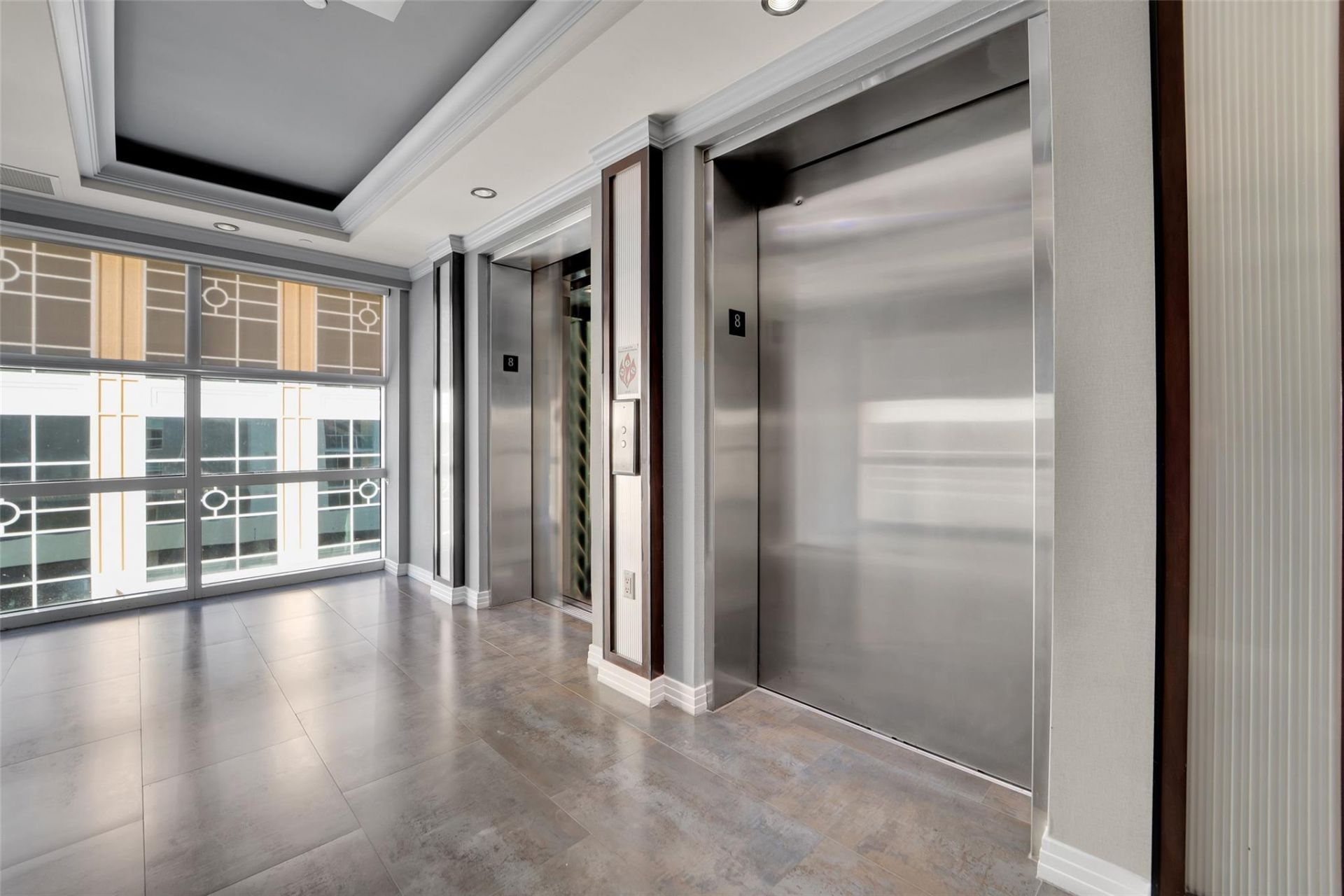 350 SE 2nd Street, Unit 850, Fort Lauderdale, FL 33301 Photo