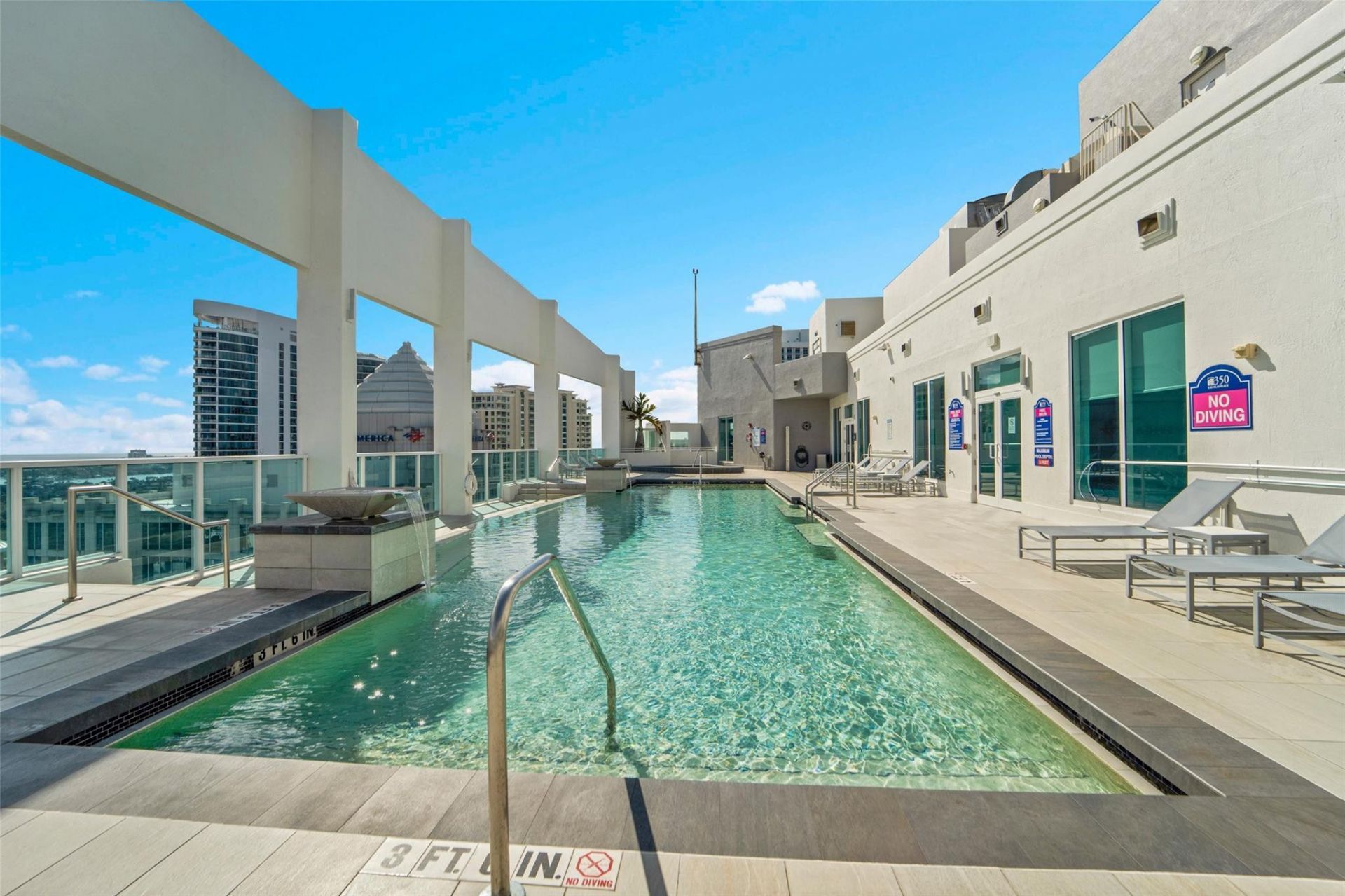 350 SE 2nd Street, Unit 850, Fort Lauderdale, FL 33301 Photo