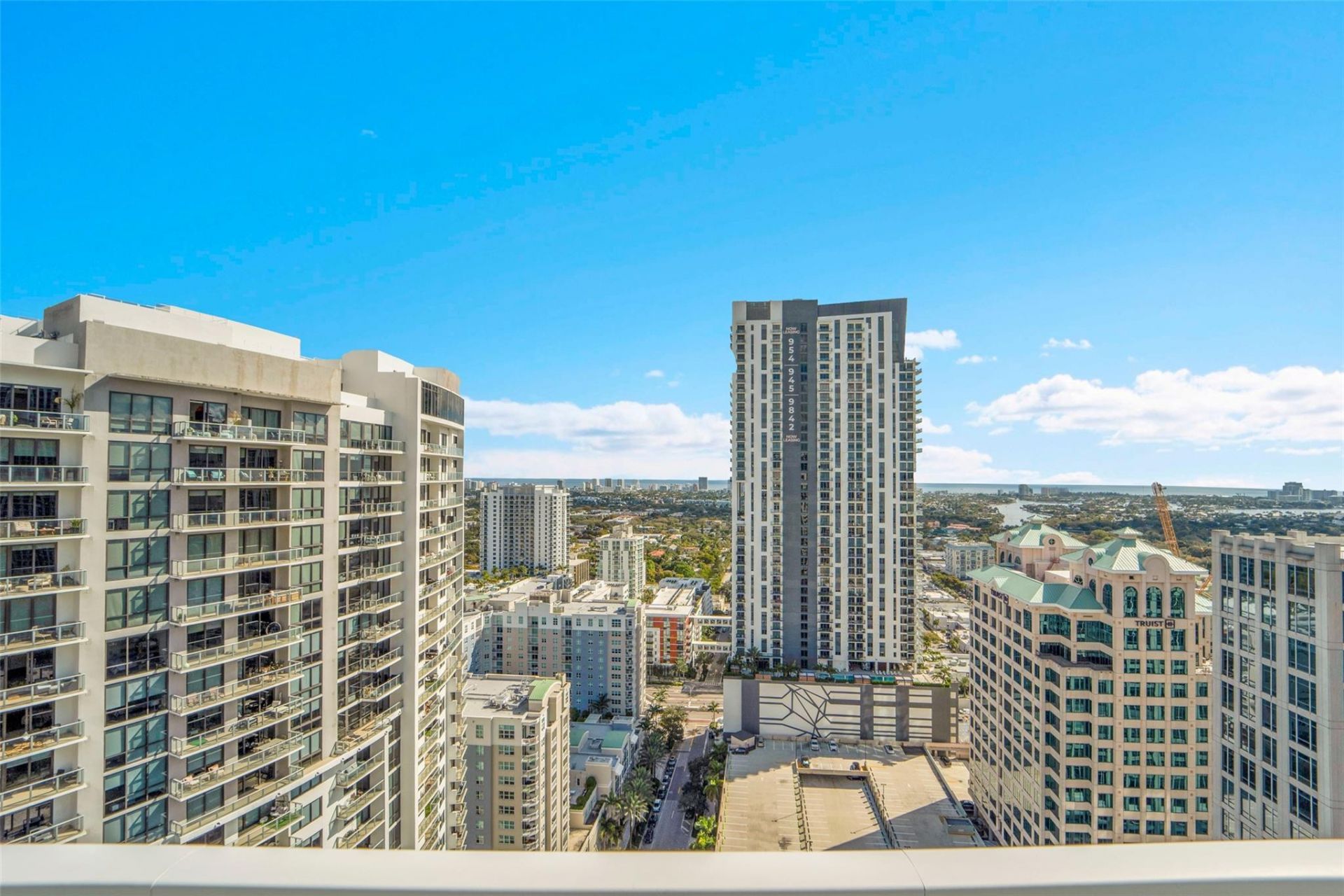 350 SE 2nd Street, Unit 850, Fort Lauderdale, FL 33301 Photo