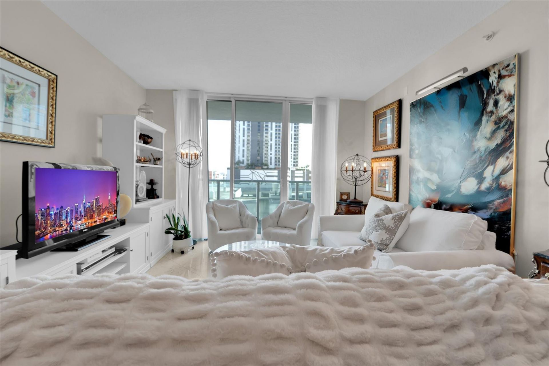 350 SE 2nd Street, Unit 850, Fort Lauderdale, FL 33301 Photo