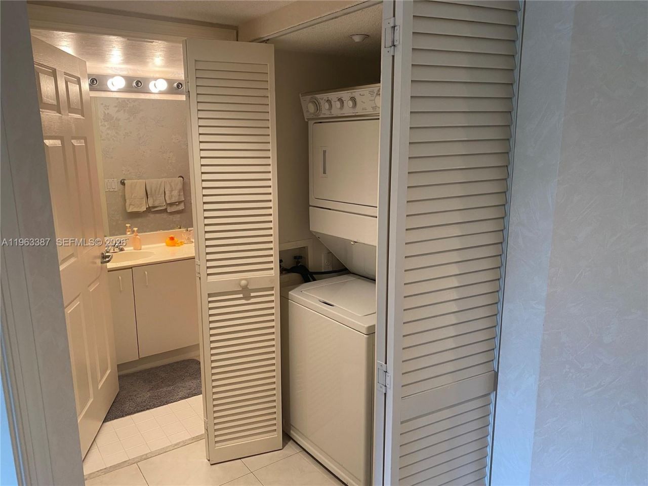 9551 Weldon Cir , Unit E314, Fort Lauderdale, FL 33321 Photo