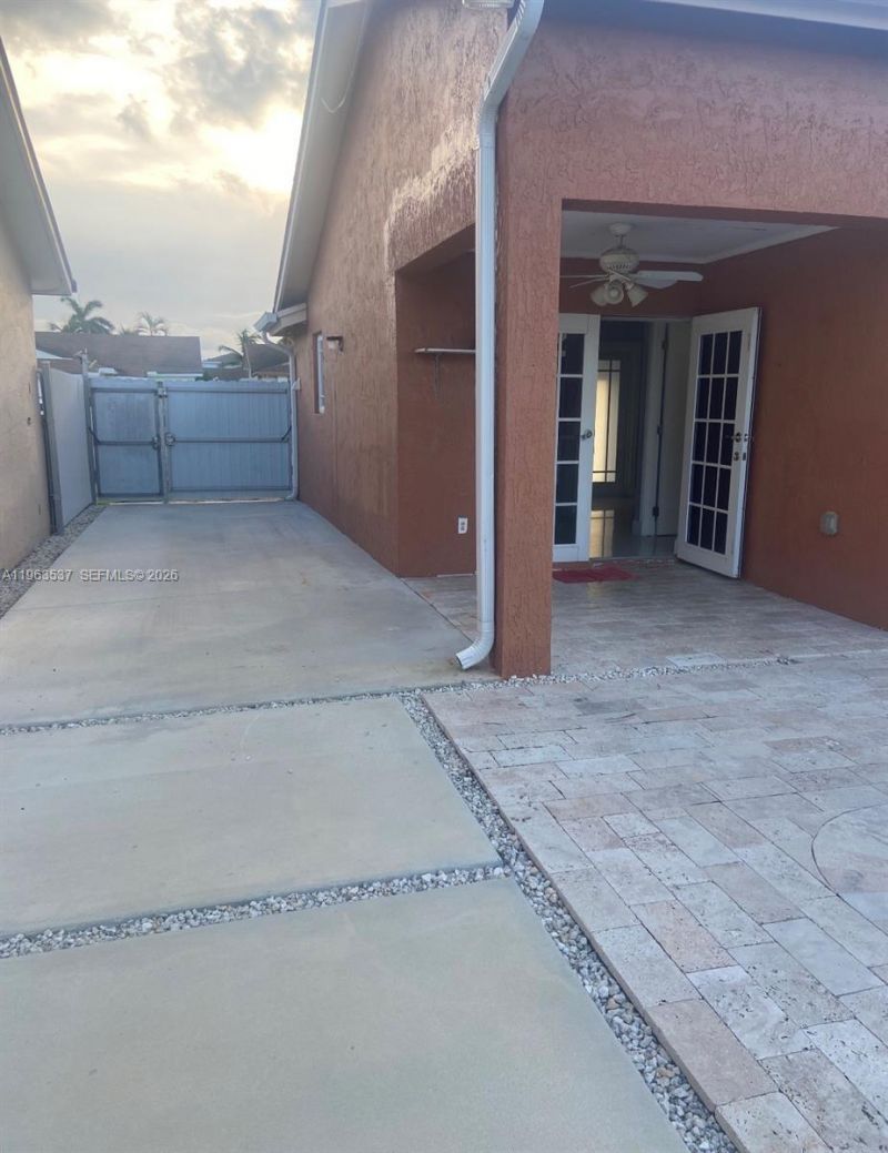 19763 SW 124th Ave, Miami, FL 33177 Photo