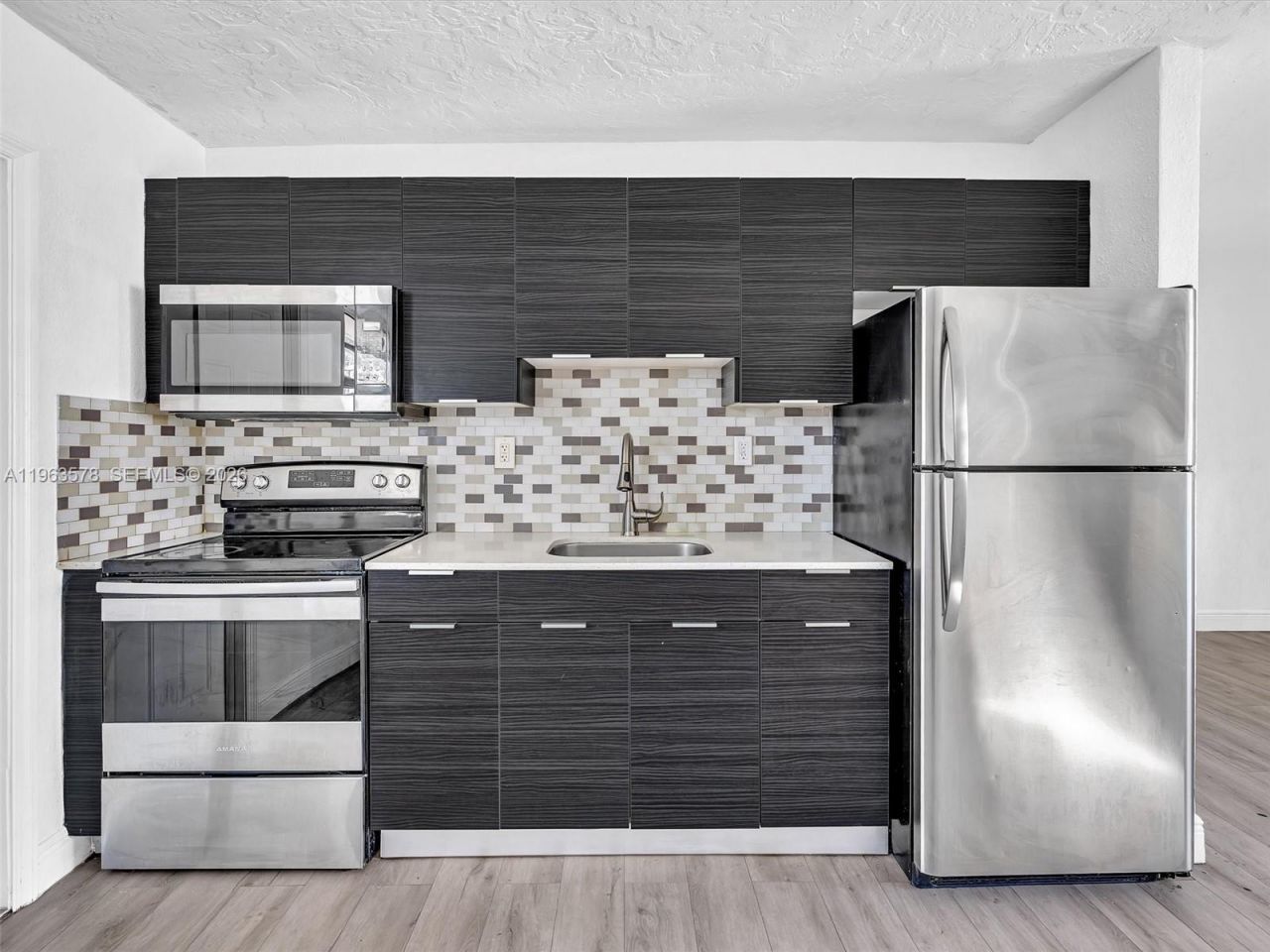 2512 NW 9th Pl , Unit 2, Fort Lauderdale, FL 33311 Photo