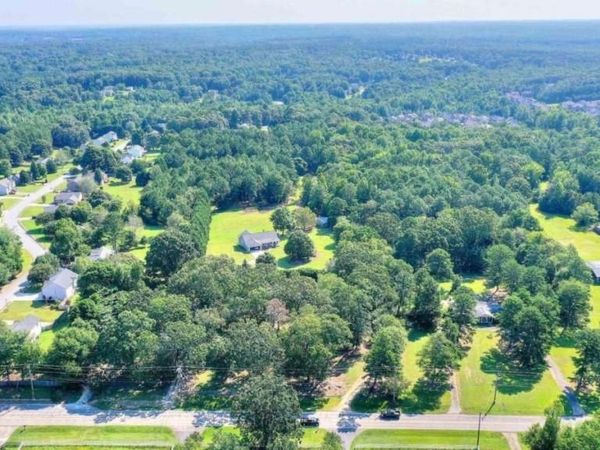 1042 Harbins Road, Dacula, GA 30019