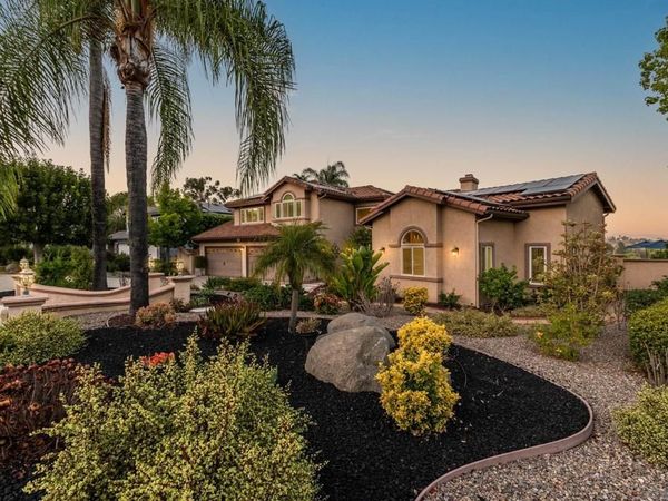 2340 Lomica Pl, Escondido, CA 92029