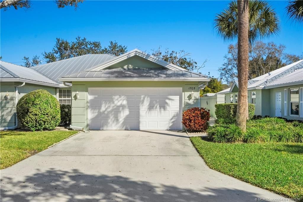 1705 SW Waterfall Boulevard, Palm City, FL 34990 Photo