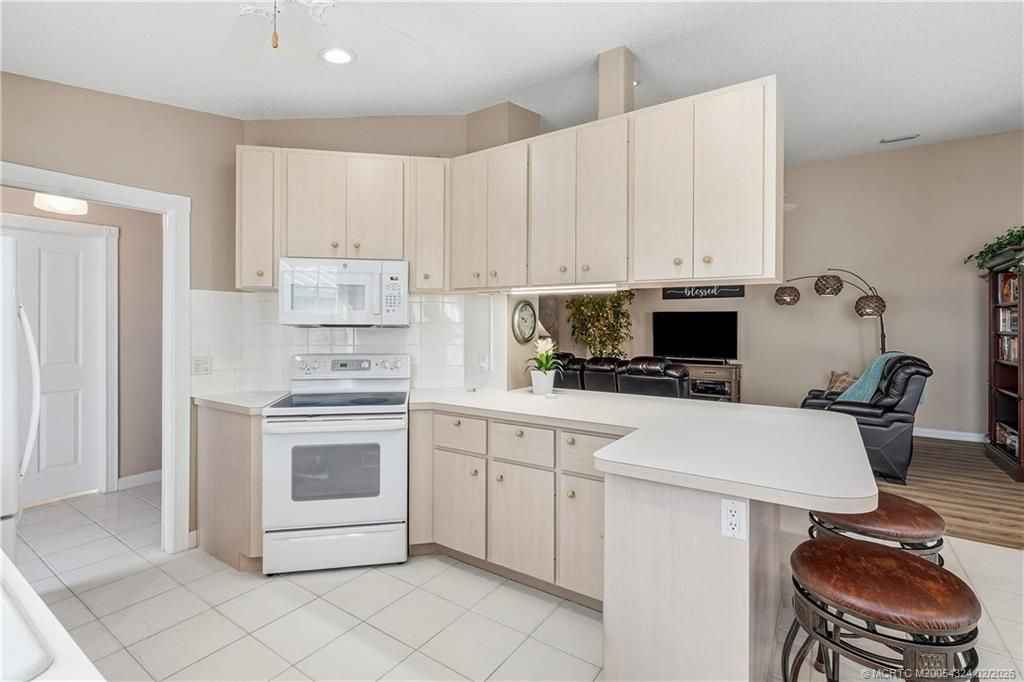 1705 SW Waterfall Boulevard, Palm City, FL 34990 Photo