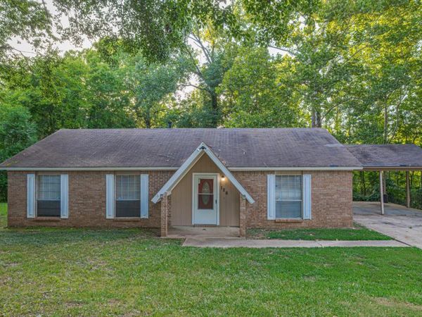 126 Pine Cove, Jackson, MS 39212