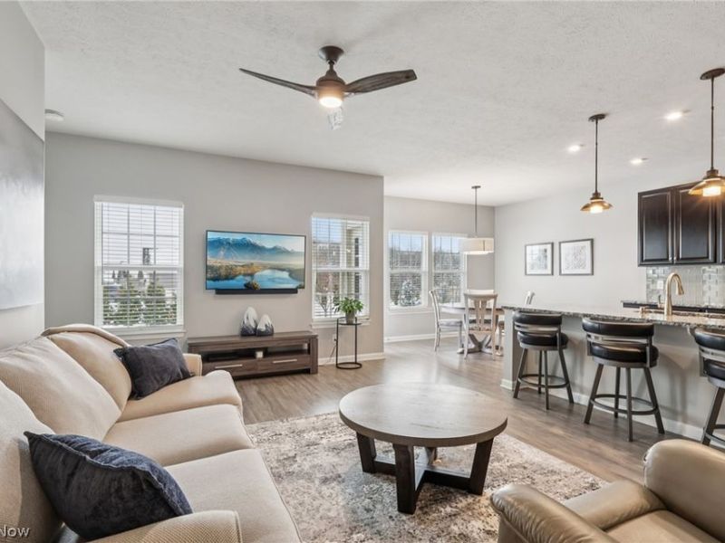 1991 Sourek Trail, Akron, OH 44313 Photo 9