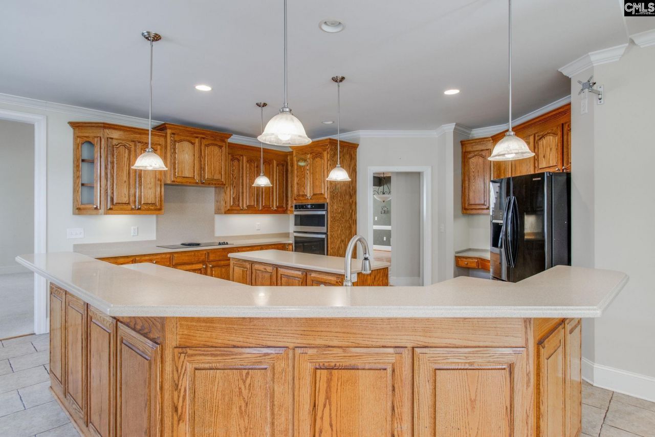 111 Brookhaven Circle  Photo 6