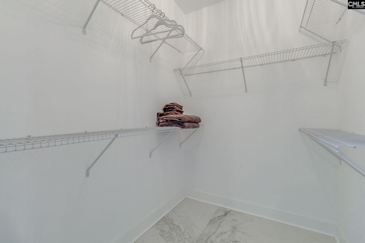 827 W Confederate Avenue Photo 19