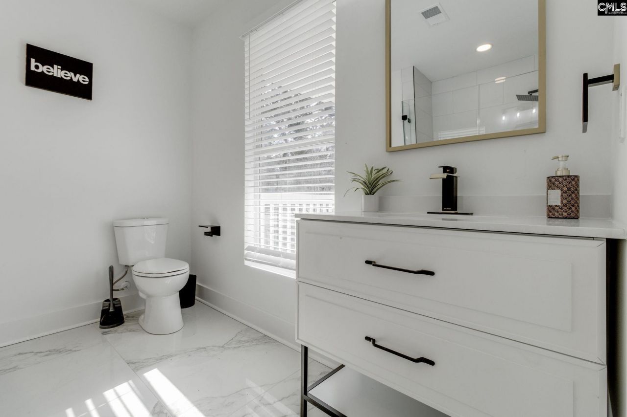 827 W Confederate Avenue Photo 25