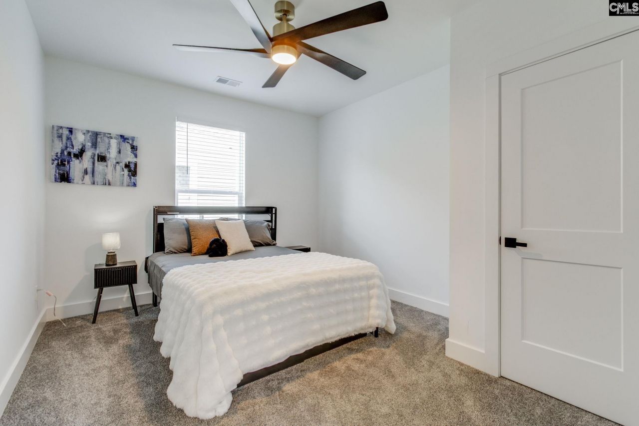 827 W Confederate Avenue Photo 27