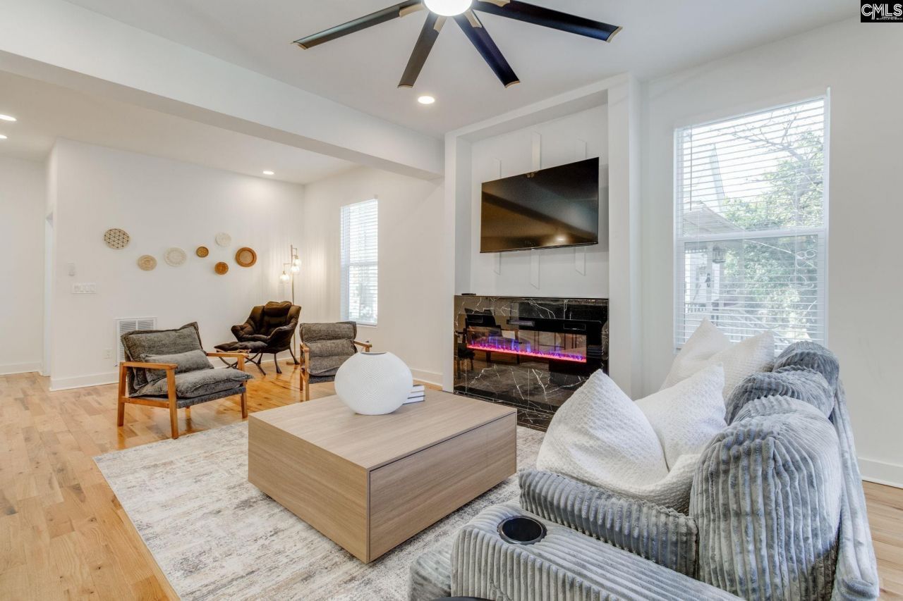 827 W Confederate Avenue Photo 6