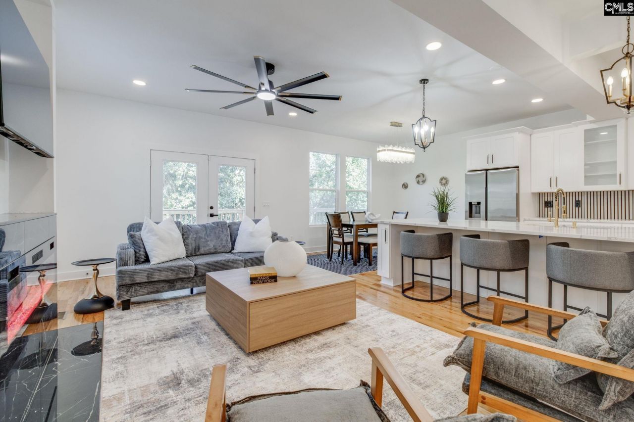 827 W Confederate Avenue Photo 6