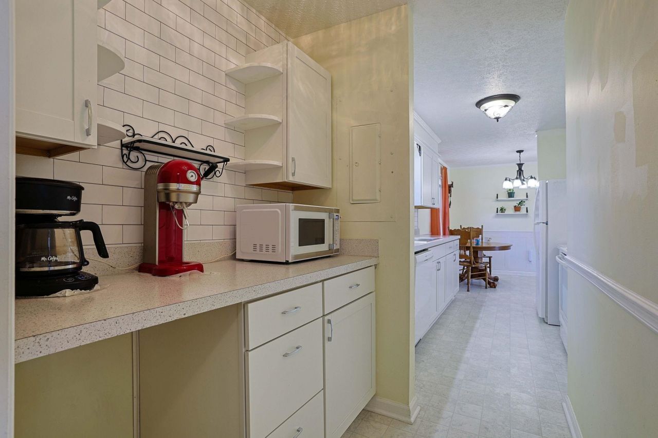 525 Sims Dr. Photo 12