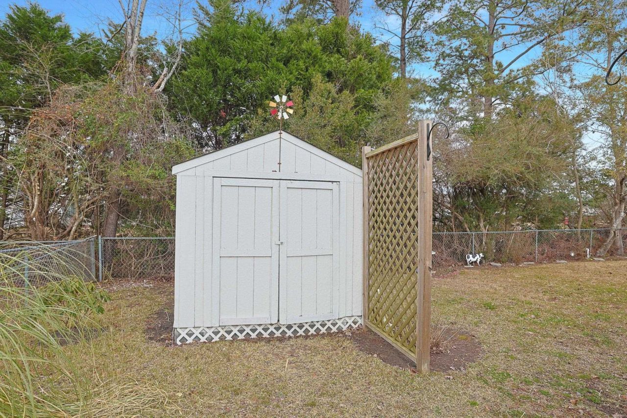 525 Sims Dr. Photo 30