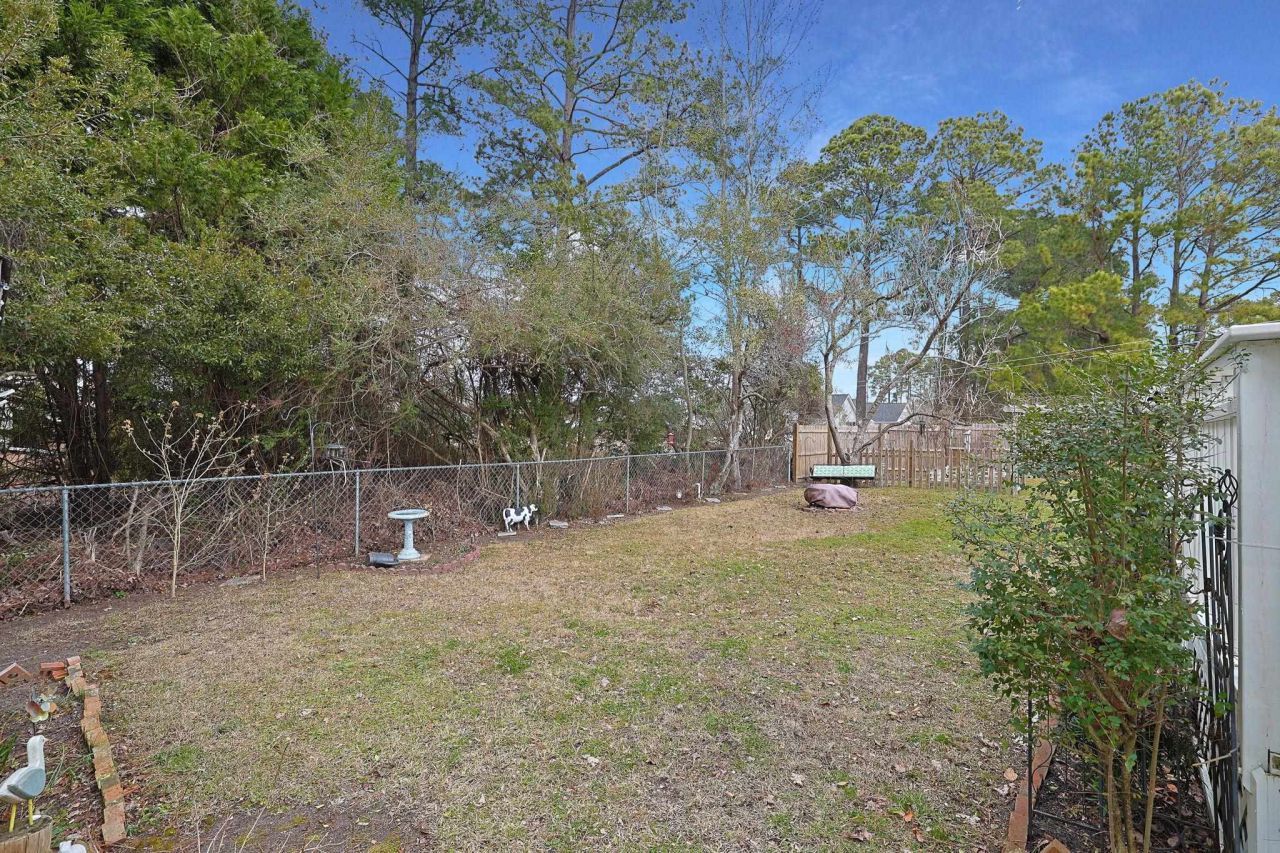 525 Sims Dr. Photo 31