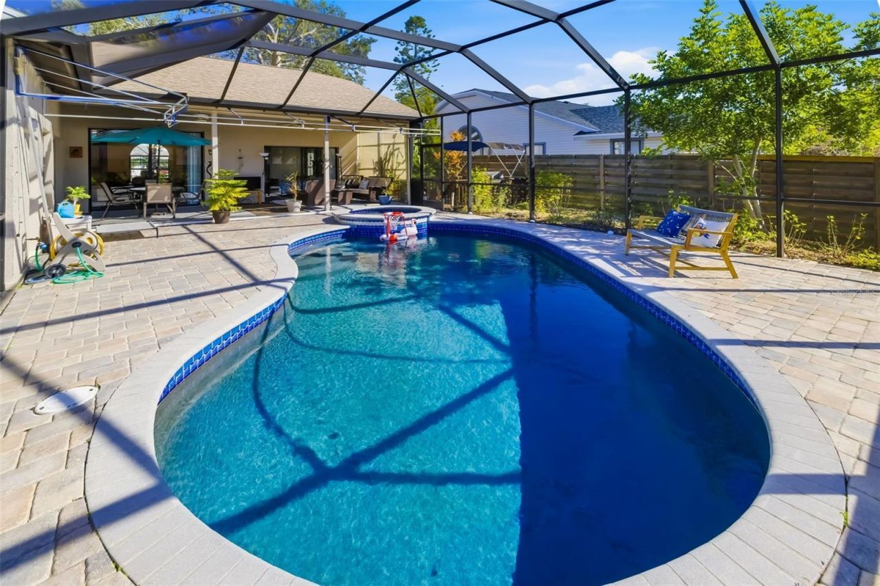 8072 Glenbrooke Lane, Sarasota, FL 34243 Photo