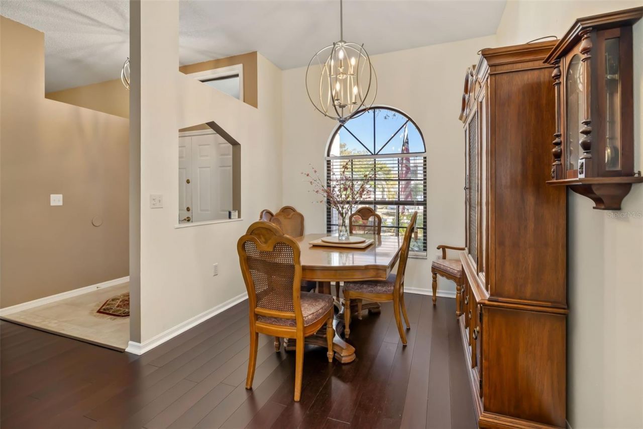 8072 Glenbrooke Lane, Sarasota, FL 34243 Photo