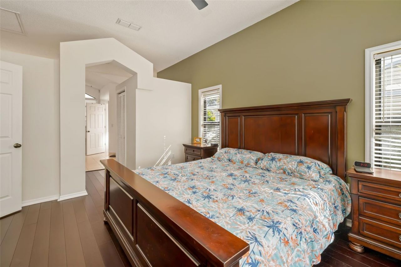 8072 Glenbrooke Lane, Sarasota, FL 34243 Photo