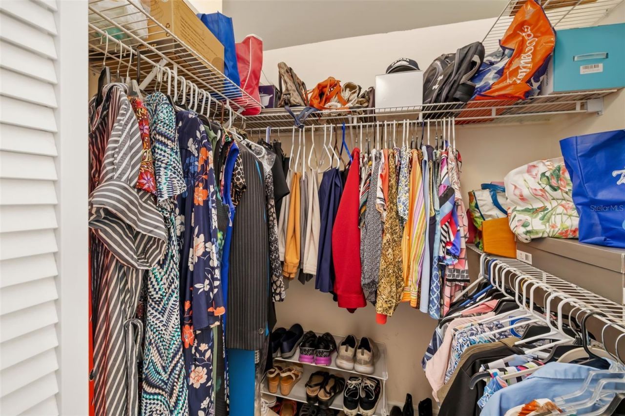 8072 Glenbrooke Lane, Sarasota, FL 34243 Photo