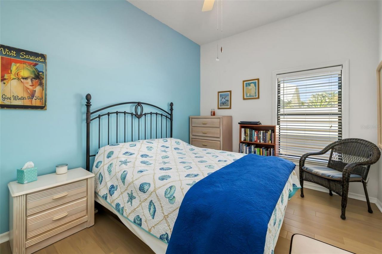 8072 Glenbrooke Lane, Sarasota, FL 34243 Photo