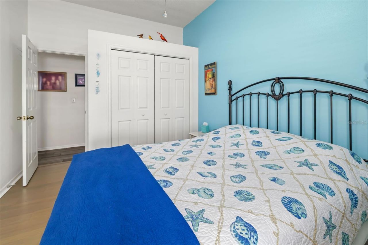 8072 Glenbrooke Lane, Sarasota, FL 34243 Photo