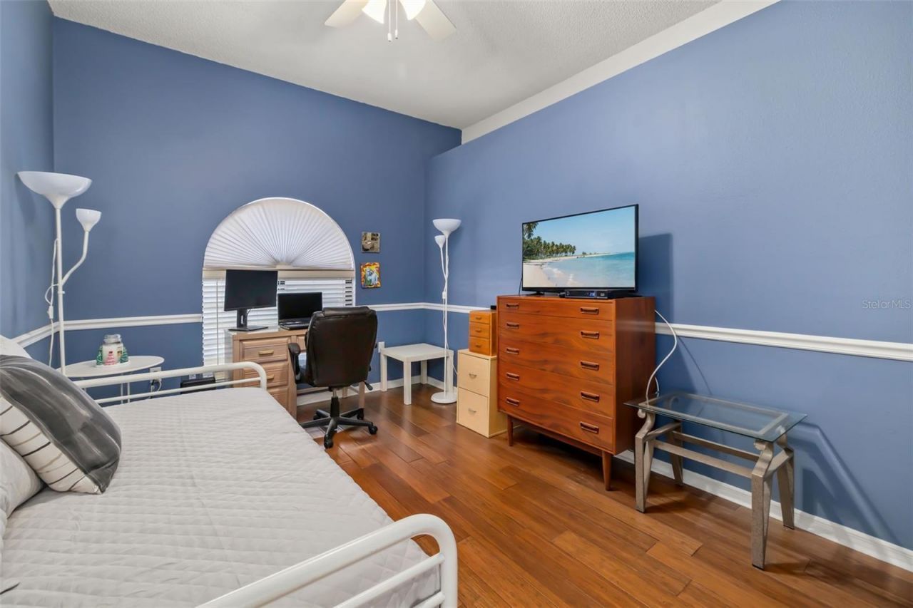 8072 Glenbrooke Lane, Sarasota, FL 34243 Photo