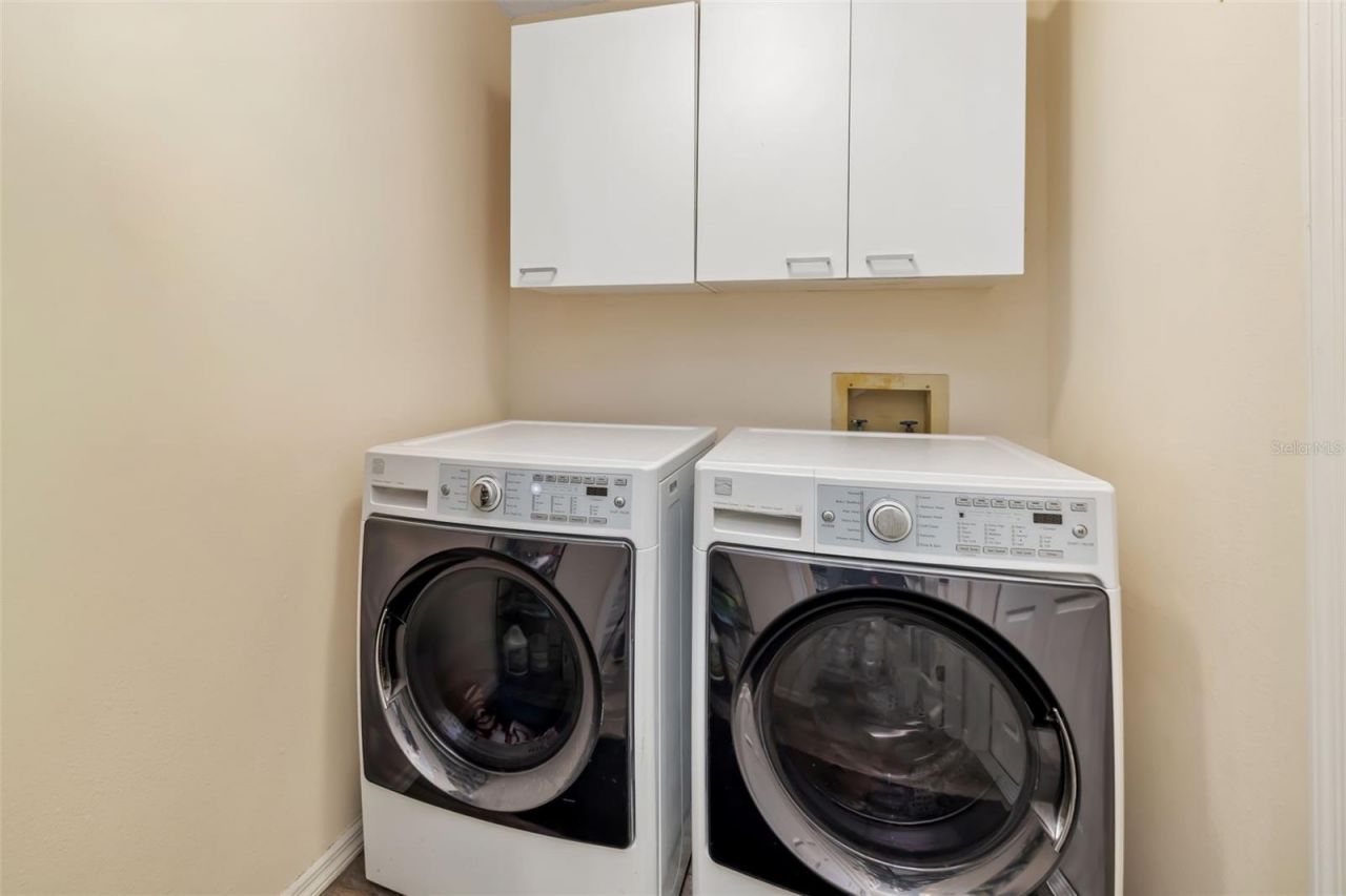 8072 Glenbrooke Lane, Sarasota, FL 34243 Photo