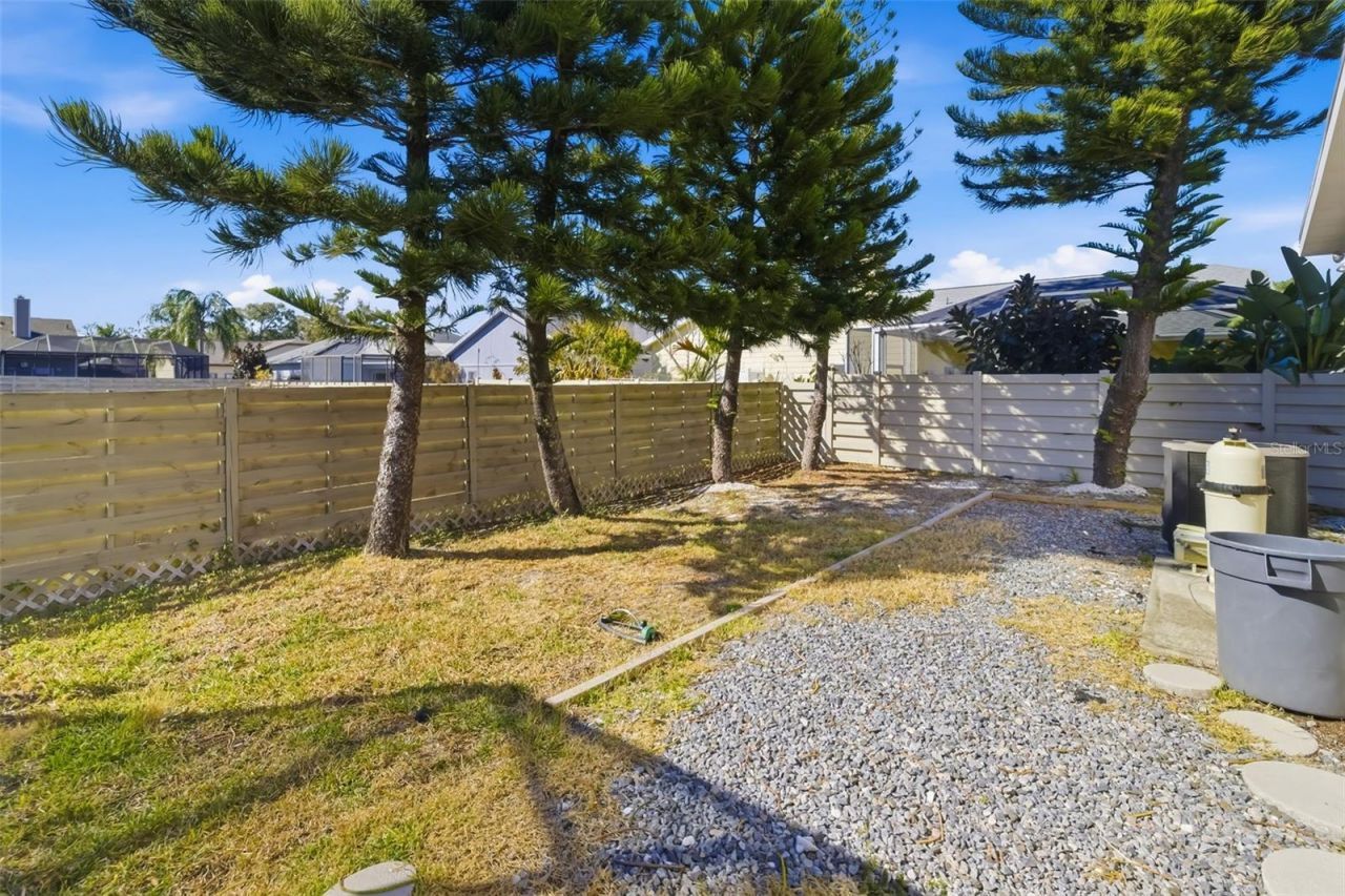 8072 Glenbrooke Lane, Sarasota, FL 34243 Photo