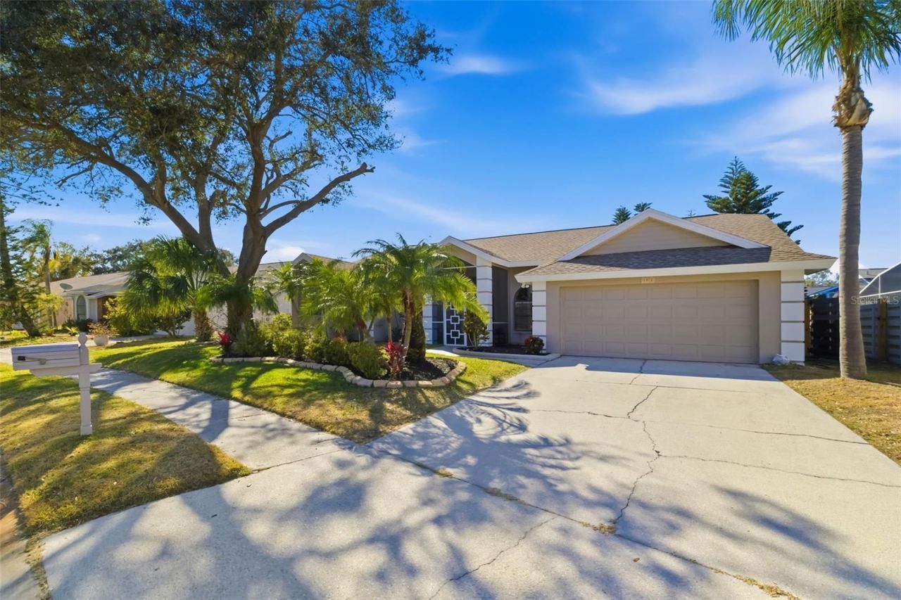 8072 Glenbrooke Lane, Sarasota, FL 34243 Photo