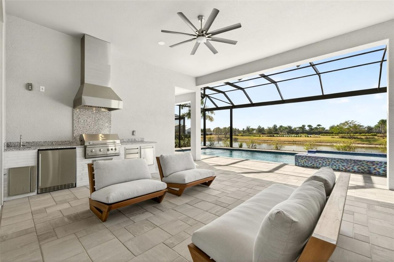 8444 Cane Bay Court, Lakewood Ranch, FL 34202 Photo