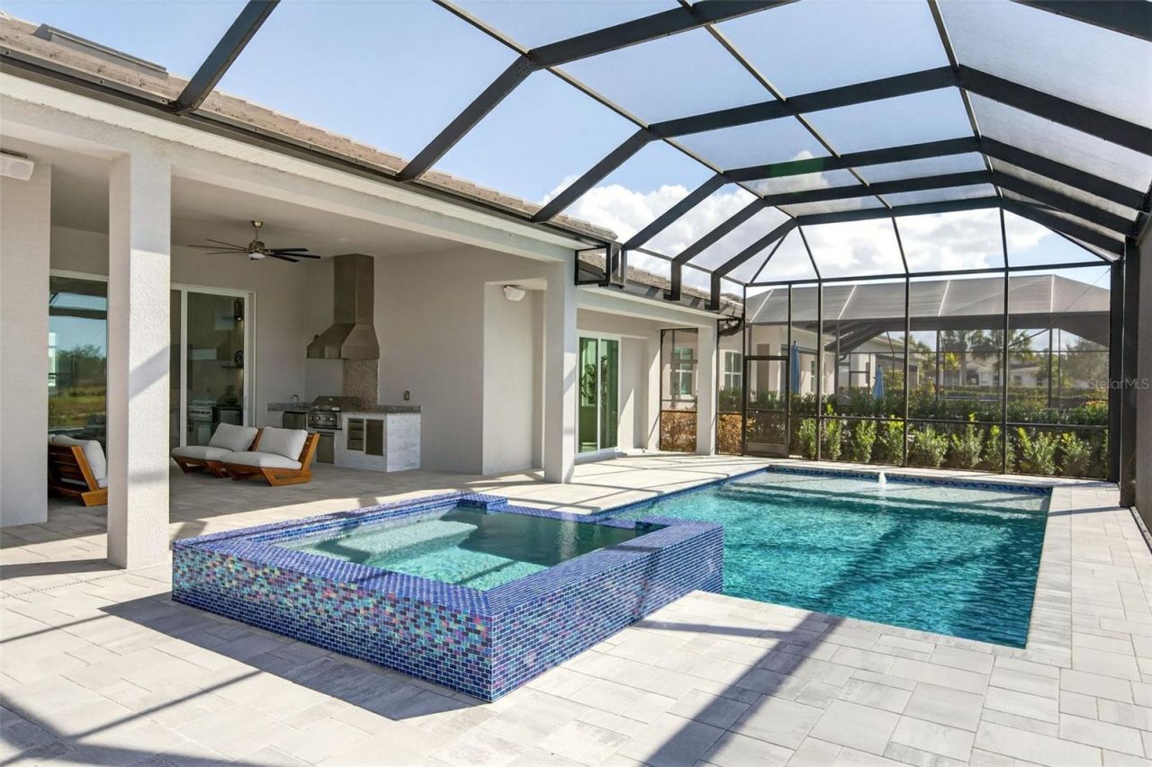 8444 Cane Bay Court, Lakewood Ranch, FL 34202 Photo