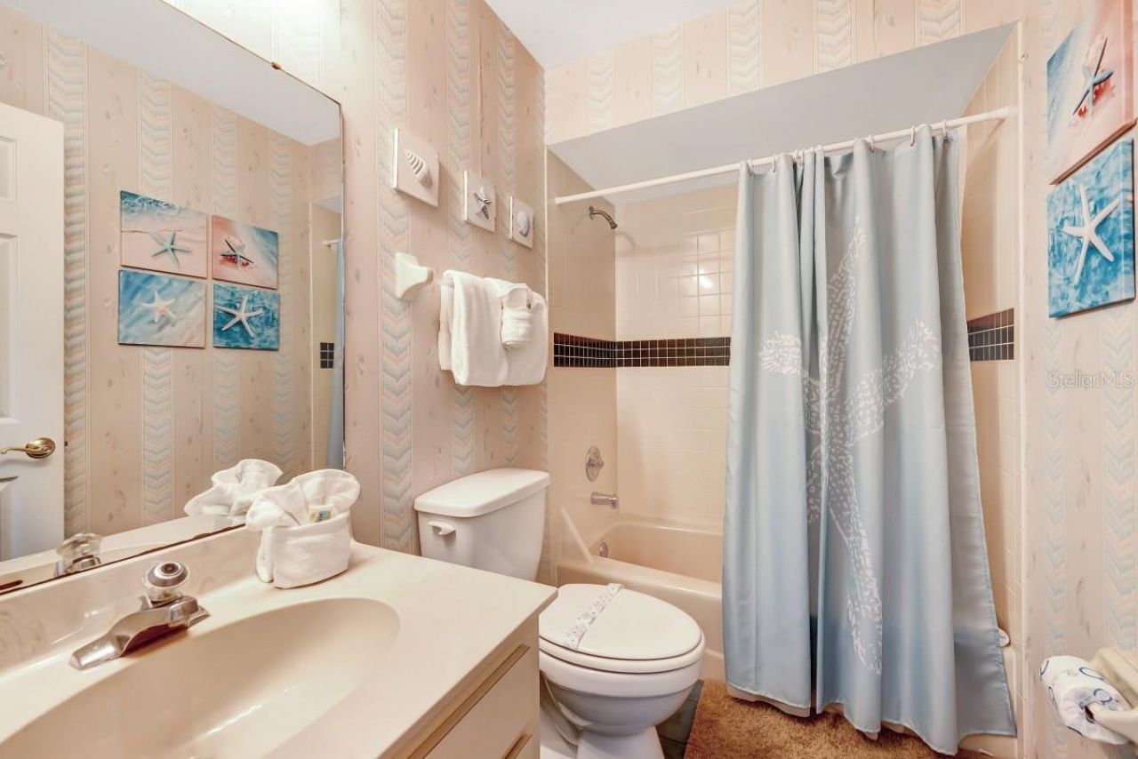 4001 Gulf Drive, Unit 108, Holmes Beach, FL 34217 Photo