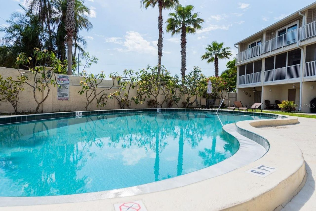 4001 Gulf Drive, Unit 108, Holmes Beach, FL 34217 Photo