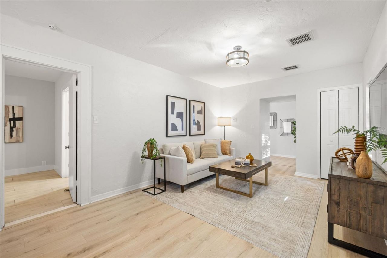 741 30th Avenue N, Saint Petersburg, FL 33701 Photo