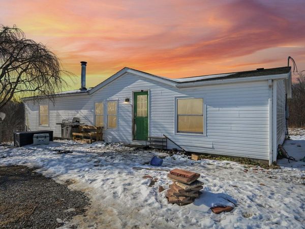 13591 Jake Tom Road, Logan, OH 43138