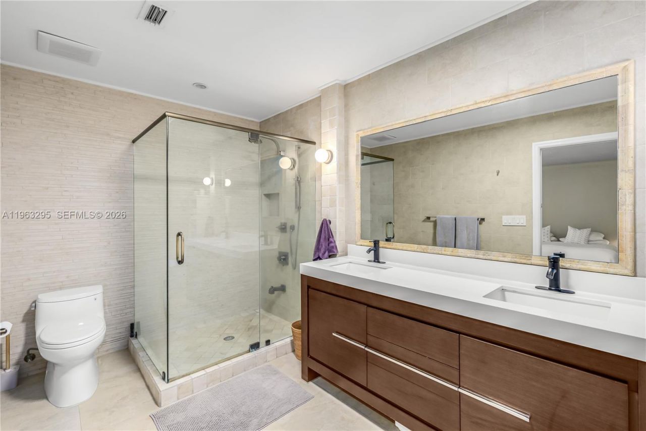 8295 SW 116th St , Miami, FL 33156 Photo