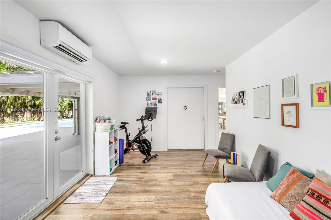 8295 SW 116th St , Miami, FL 33156 Photo