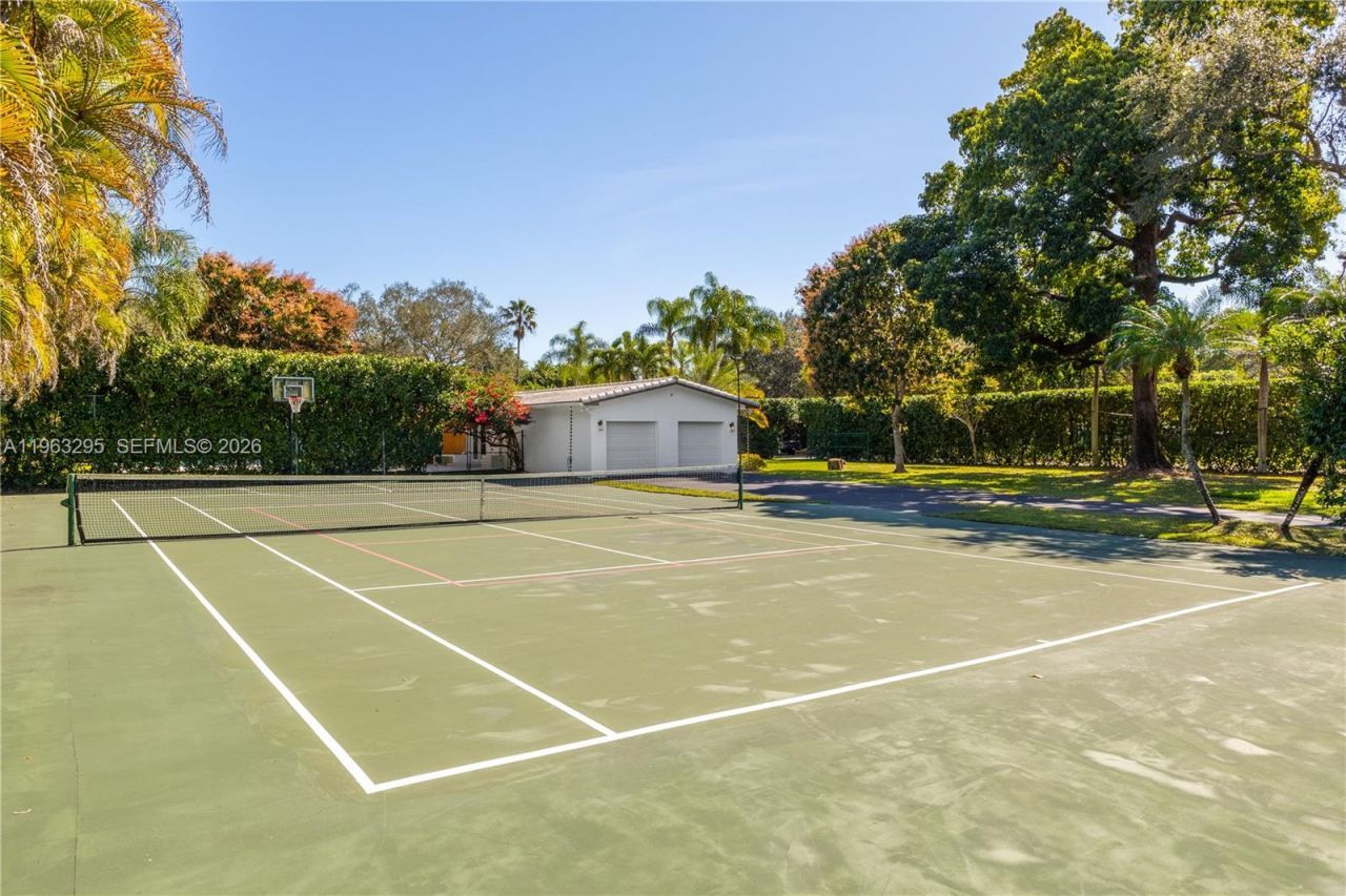 8295 SW 116th St , Miami, FL 33156 Photo