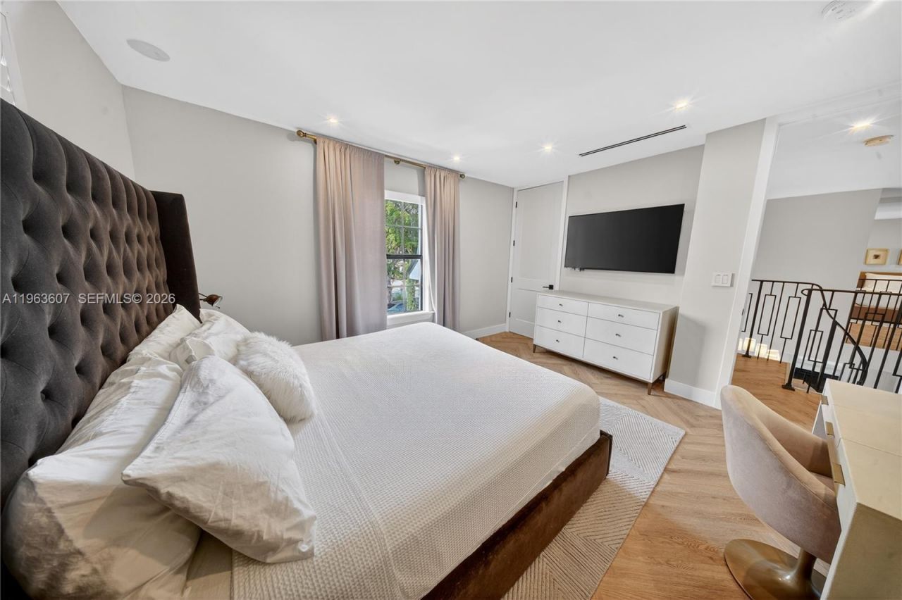 4312 NE 22nd Ave, Fort Lauderdale, FL 33308 Photo