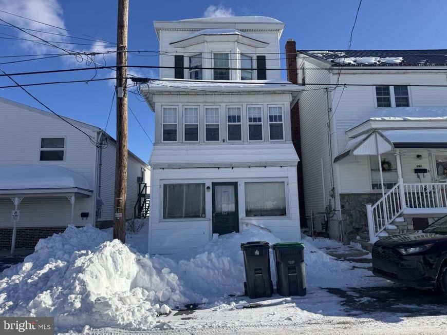 341 S Middle Street, Frackville, PA 17931 Main Photo