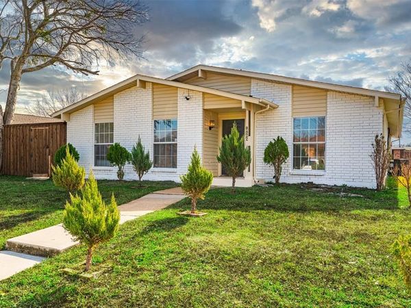 8822 Miami Drive, Rowlett, TX 75088