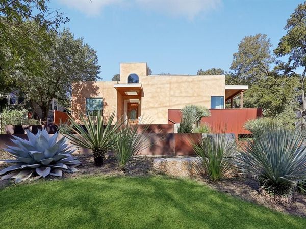 8635 San Leandro Drive, Dallas, TX 75218