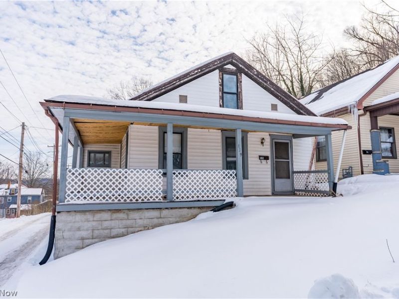 129 S Main Street, Uhrichsville, OH 44683 Photo 1