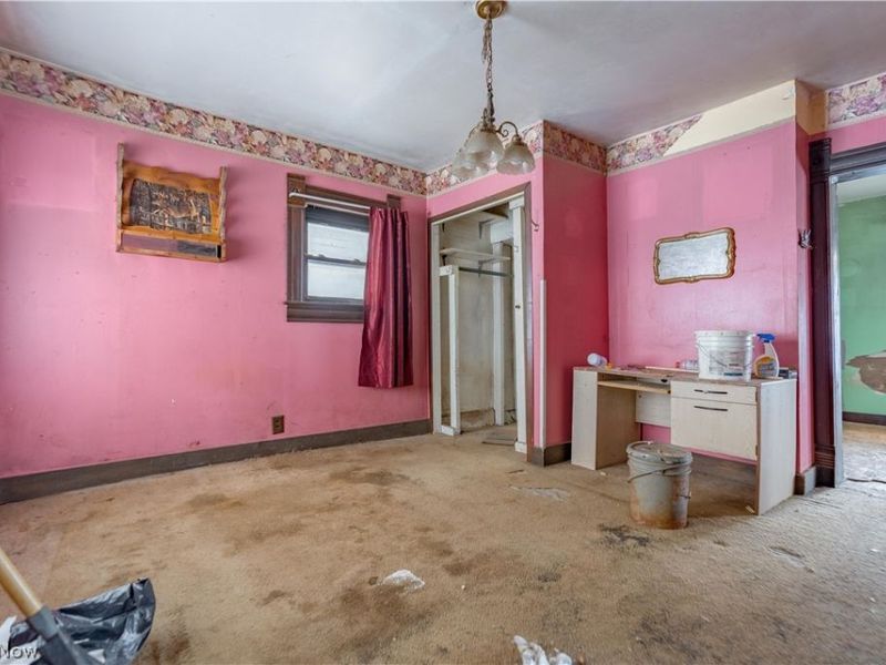 129 S Main Street, Uhrichsville, OH 44683 Photo 8