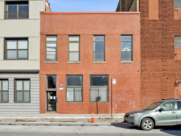 1344 W AUGUSTA Boulevard, Unit 1, Chicago, IL 60642