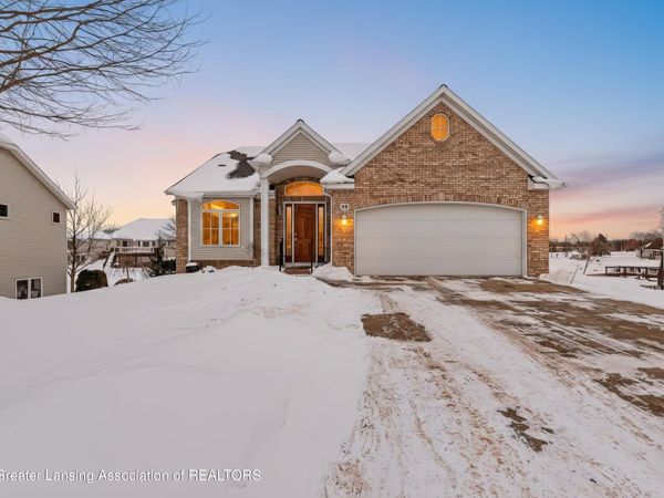 34 Regal Court, Zeeland, MI 49464